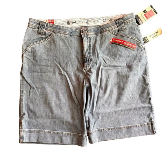 NWT Lee Just Below The Waist Bermuda Womens 20W Jean Shorts Womens - Picture 1 of 9